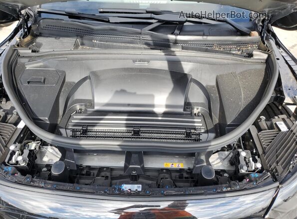 4JGGM2BB8TA070384 2026 MERCEDES-BENZ EQE Black Widok komory silnika