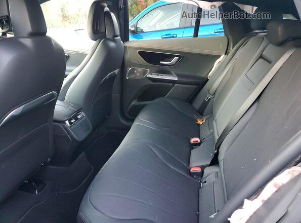 4JGGM2BB9RA058737 2024 MERCEDES-BENZ EQE Black Vista interior trasera