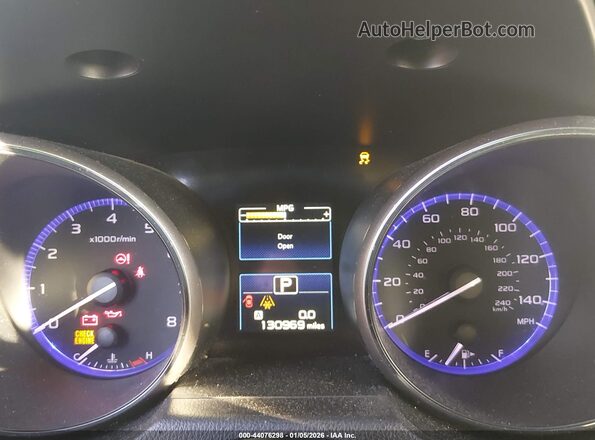 4S3BNAC60H3057793 2017 SUBARU LEGACY Gray Հետևի նստատեղերի տեսք