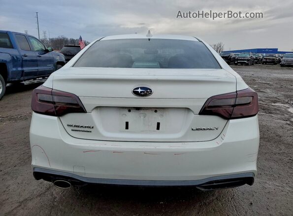4S3BNAC68J3003017 2018 SUBARU LEGACY White Вид ззаду