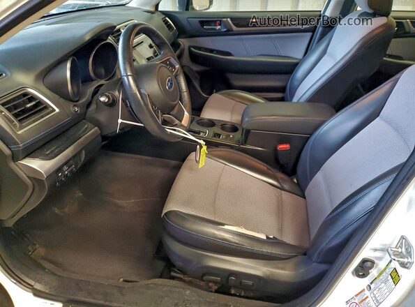 4S3BNAR6XK3035346 2019 SUBARU LEGACY White Вид салону спереду