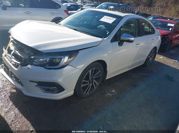 4S3BNAS69J3035105 2018 SUBARU LEGACY White Przód lewy