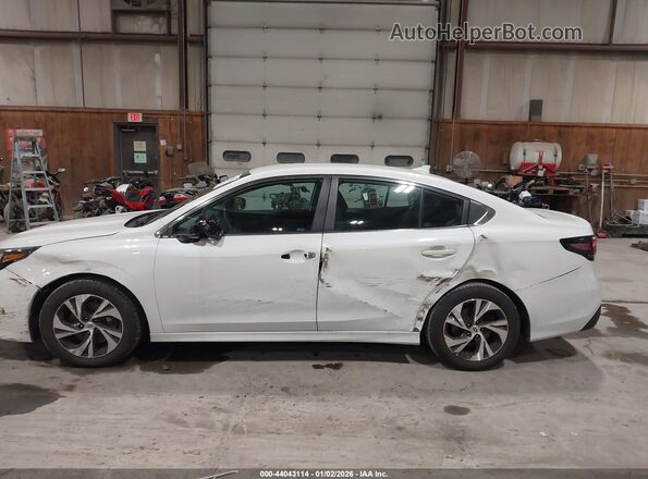 4S3BWAB62N3010078 2022 SUBARU LEGACY White Widok wnętrza 360 stopni