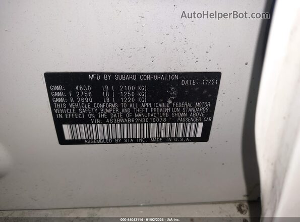 4S3BWAB62N3010078 2022 SUBARU LEGACY White Widok komory silnika