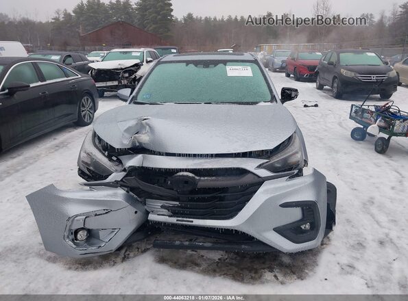 4S3BWAN64R3002808 2024 SUBARU LEGACY Серебряный Вид спереди
