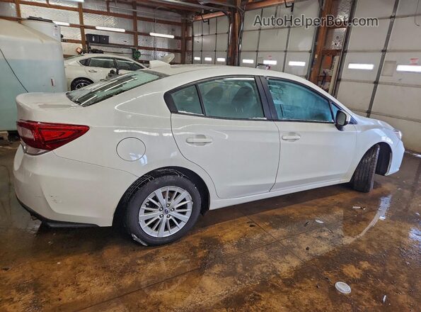 4S3GKAD64J3623313 2018 SUBARU IMPREZA White 
