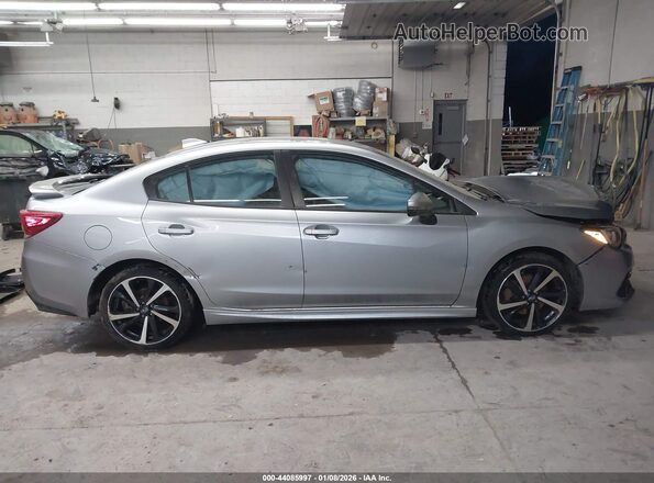 4S3GKAL66M3605224 2021 SUBARU IMPREZA Серебряный Вид задней части салона