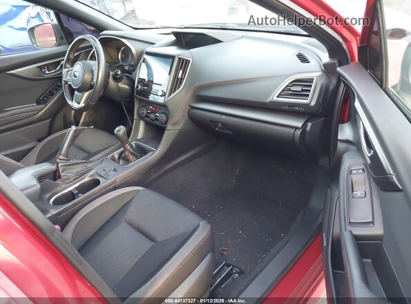 4S3GKAL6XH1625333 2017 SUBARU IMPREZA Red Front interior view