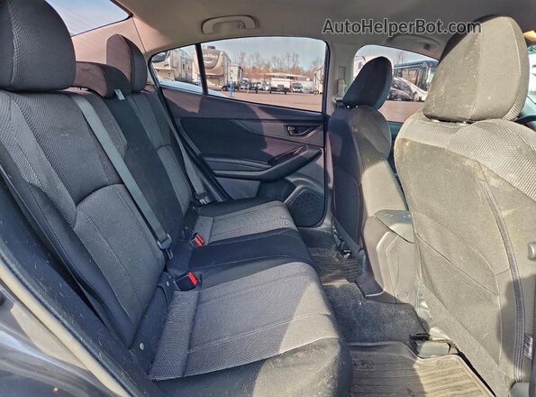 4S3GKAV69M3605084 2021 SUBARU IMPREZA Gray 