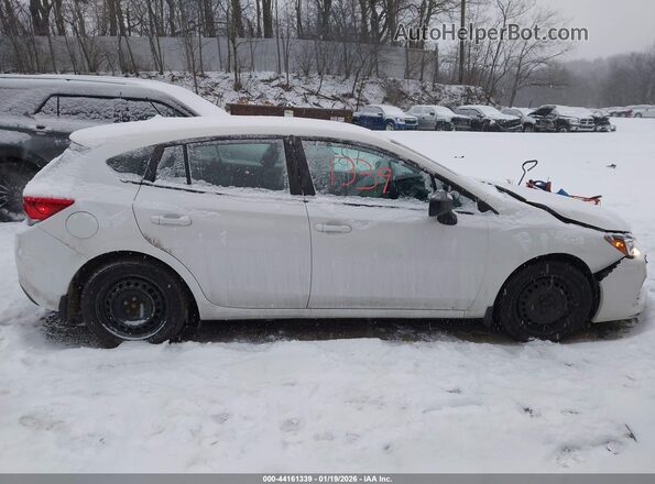 4S3GTAB6XP3705670 2023 SUBARU IMPREZA Белый Вид задней части салона