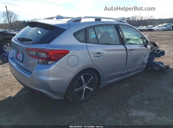 4S3GTAD6XP3708520 2023 SUBARU IMPREZA Silver 