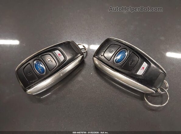 4S3GTAS60K3760038 2019 SUBARU IMPREZA Pewter Dashboard view
