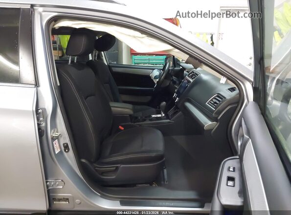 4S4BSAFCXK3237540 2019 SUBARU OUTBACK Silver წინა სალონის ხედი