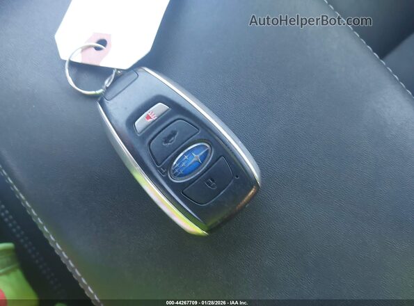 4S4BSAKC5J3365401 2018 SUBARU OUTBACK Silver Առջևի վահանակի տեսք