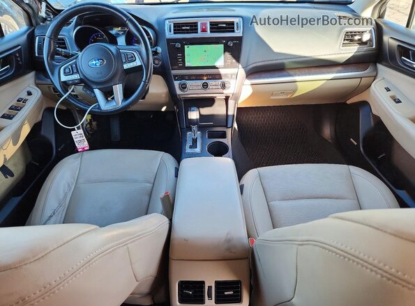 4S4BSANC4G3360081 2016 SUBARU OUTBACK Бежевый Вид панели приборов