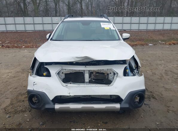 4S4BSANC7H3389978 2017 SUBARU OUTBACK White Вид задньої частини салону