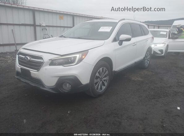 4S4BSATCXK3345676 2019 SUBARU OUTBACK White Առջևի ձախ երեք քառորդ տեսարան