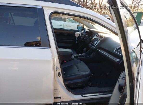 4S4BSENC3G3277989 2016 SUBARU OUTBACK White Вид салону спереду