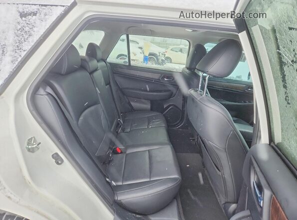 4S4BSENC8G3215746 2016 SUBARU OUTBACK White Vista interior trasera