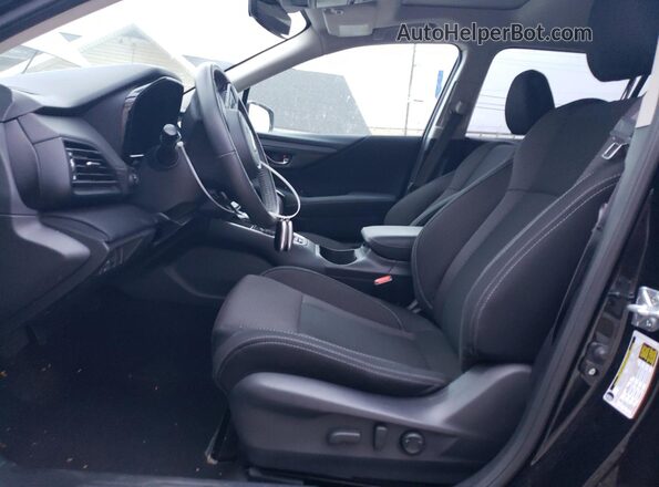 4S4BTAFC7R3258479 2024 SUBARU OUTBACK Черный Вид салона спереди