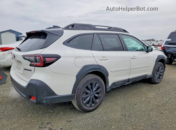 4S4BTALC5P3198493 2023 SUBARU OUTBACK Белый Задняя правая четверть