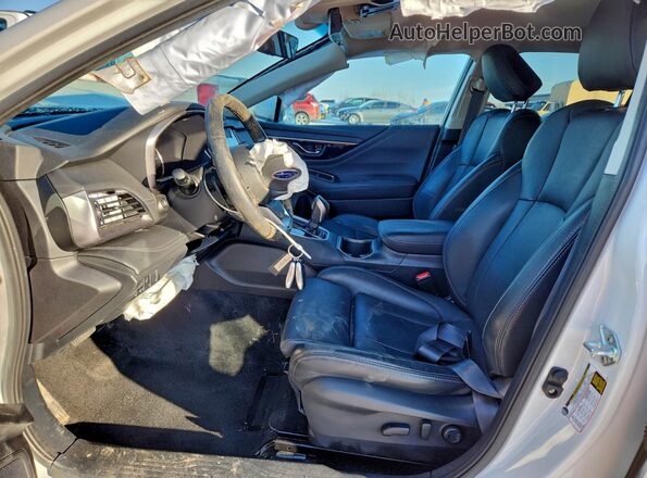 4S4BTANC1M3220708 2021 SUBARU OUTBACK White Vista interior delantera
