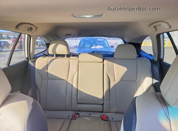 4S4BTANC7N3255402 2022 SUBARU OUTBACK White უკანა სავარძლების ხედი