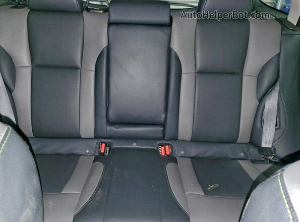 4S4BTGLD0M3216129 2021 SUBARU OUTBACK Green უკანა სავარძლების ხედი