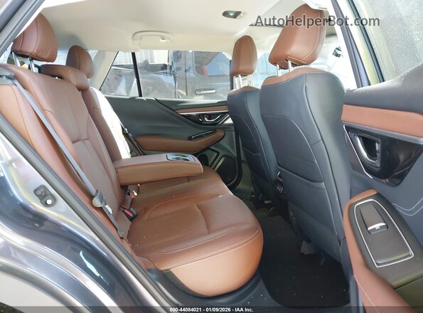 4S4BTGPD3N3237777 2022 SUBARU OUTBACK Gray Vista de la etiqueta del VIN