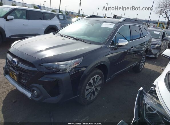 4S4BTGPD5P3136324 2023 SUBARU OUTBACK Черный 