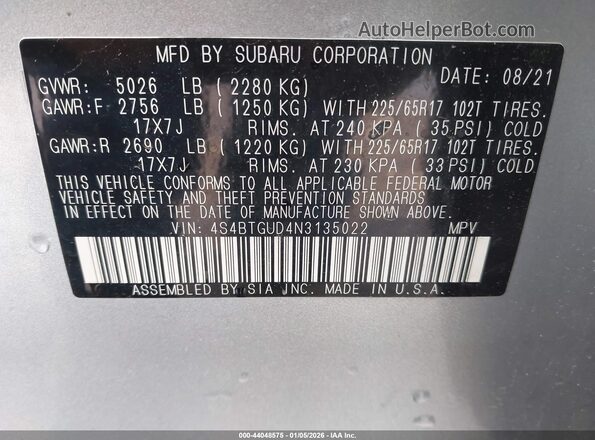 4S4BTGUD4N3135022 2022 SUBARU OUTBACK Silver Vista del compartimento del motor