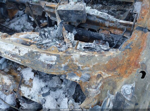 4S4GUHN62R3768259 2024 SUBARU CROSSTREK Brown Вид підкапотного простору