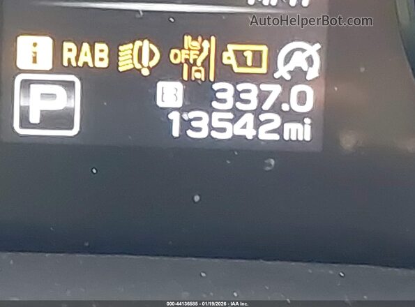 4S4GUHN67R3700121 2024 SUBARU CROSSTREK Black 