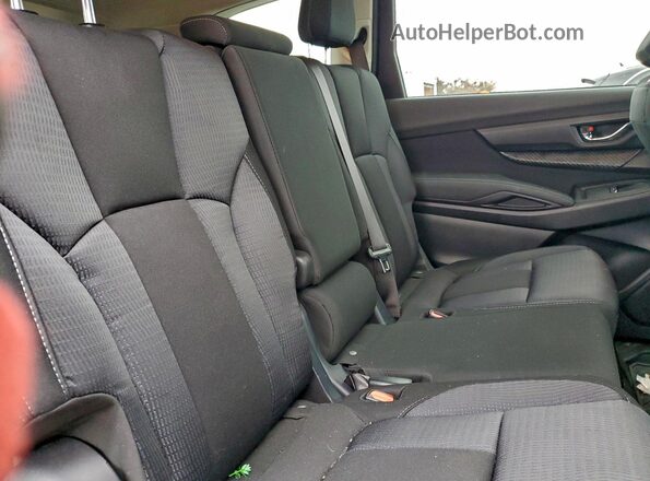 4S4WMABD3R3452634 2024 SUBARU ASCENT Silver უკანა სალონის ხედი