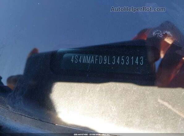 4S4WMAFD9L3453143 2020 SUBARU ASCENT Black Engine compartment view