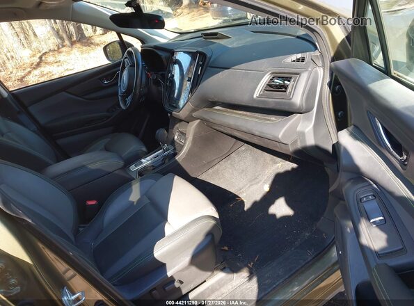 4S4WMAKD9P3414550 2023 SUBARU ASCENT Green Widok wnętrza z przodu