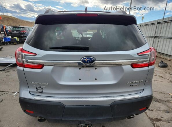 4S4WMAWD1R3431193 2024 SUBARU ASCENT Silver Widok z tyłu