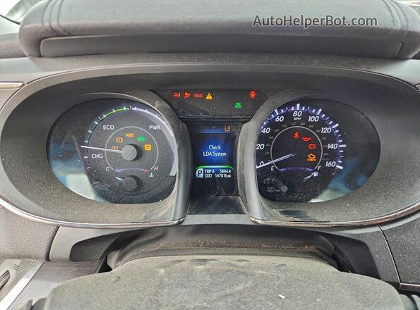 4T1BD1EB8HU057933 2017 TOYOTA AVALON Silver Vista del cuadro de instrumentos