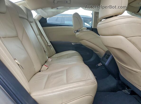 4T1BD1EB9JU061057 2018 TOYOTA AVALON Gold უკანა სავარძლების ხედი