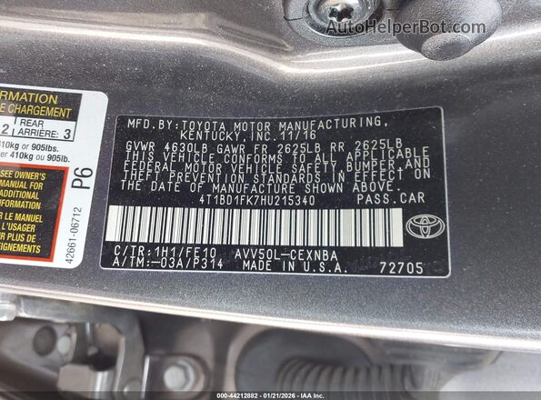 4T1BD1FK7HU215340 2017 TOYOTA LE Gray Vista del compartimento del motor