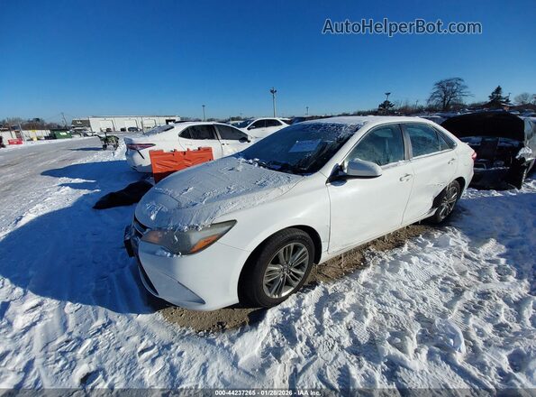4T1BF1FK3GU239398 2016 TOYOTA CAMRY White Vista tres cuartos delantera izquierda