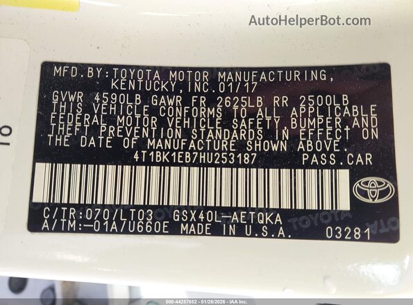 4T1BK1EB7HU253187 2017 TOYOTA AVALON White Vista del compartimento del motor