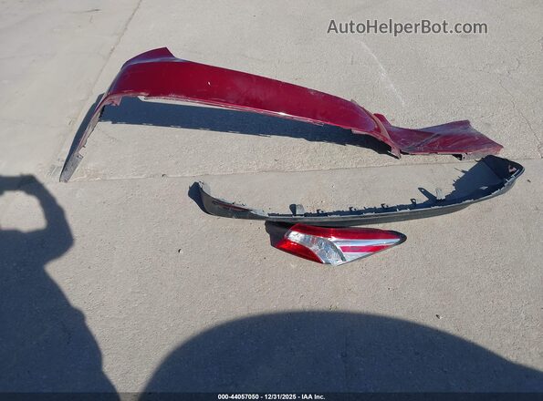 4T1C11AK2LU332658 2020 TOYOTA LE Burgundy Widok zestawu wskaźników