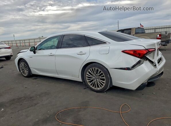 4T1D21FB5LU015354 2020 TOYOTA LIMITED White Tył lewy