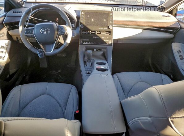 4T1DA1AB9MU006975 2021 TOYOTA LIMITED White წინა პანელის ხედი