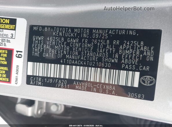 4T1DAACK4TU210630 2026 TOYOTA LE Silver ძრავის განყოფილების ხედი
