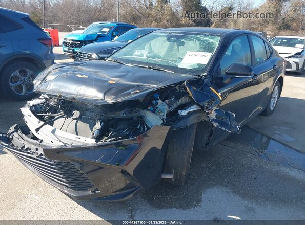 4T1DAACKXSU579846 2025 TOYOTA LE Black Przód lewy