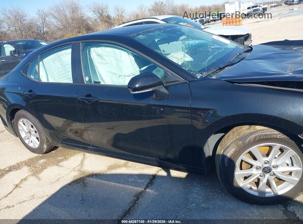 4T1DAACKXSU579846 2025 TOYOTA LE Black Widok wnętrza z tyłu