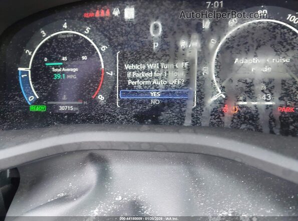 4T1DBADK2SU004779 2025 TOYOTA LE Black Vista de los asientos traseros