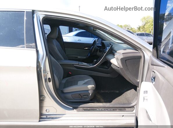4T1E21FB6LU015173 2020 TOYOTA AVALON HYBRID Silver წინა სალონის ხედი